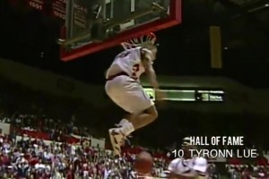 别说球风还挺好看年轻时期的泰伦卢是怎么打球的？